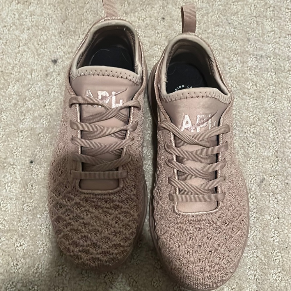 Nude APL